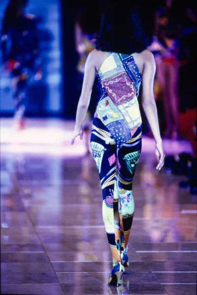 Look 99